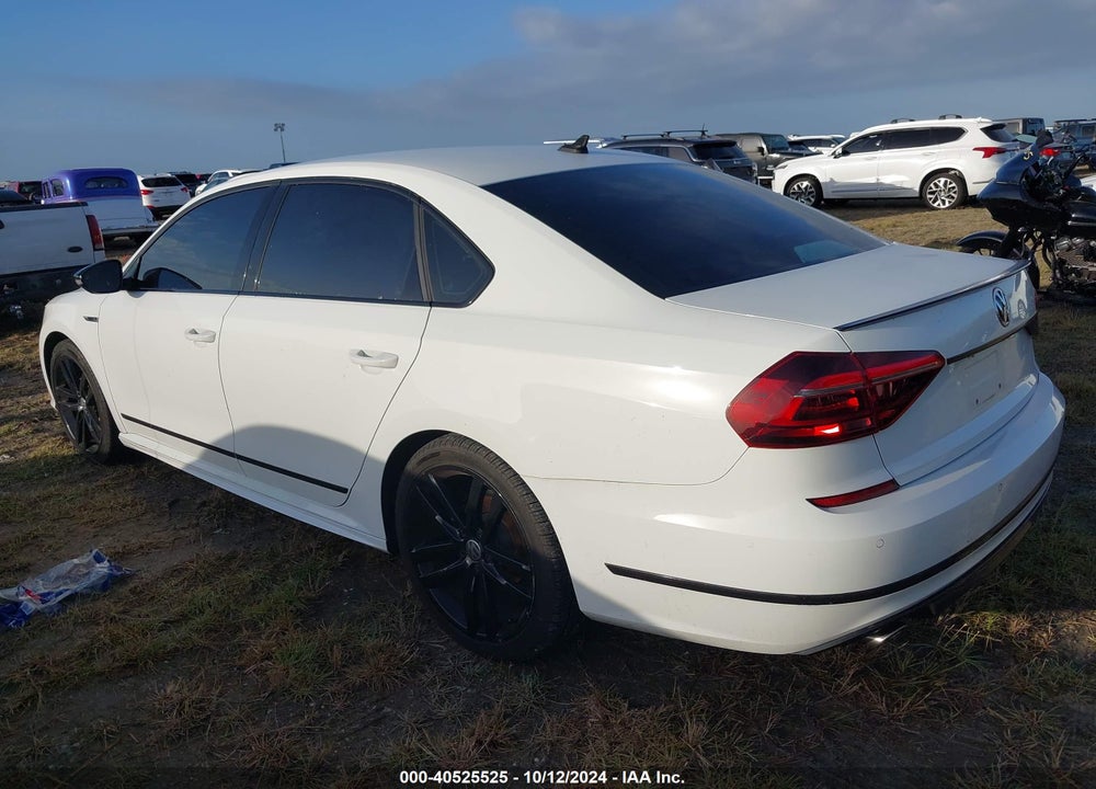 2019 VOLKSWAGEN PASSAT 2.0T SE R-LINE VIN: 1VWMA7A30KC001437