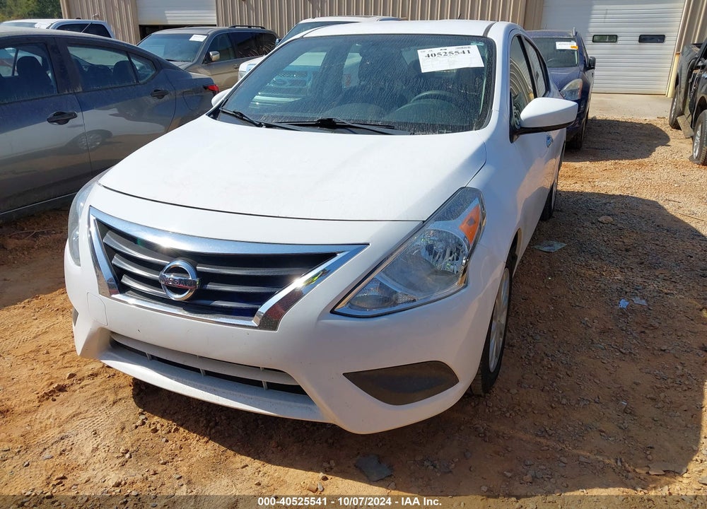 2018 NISSAN VERSA 1.6 SV VIN: 3N1CN7APXJL885026