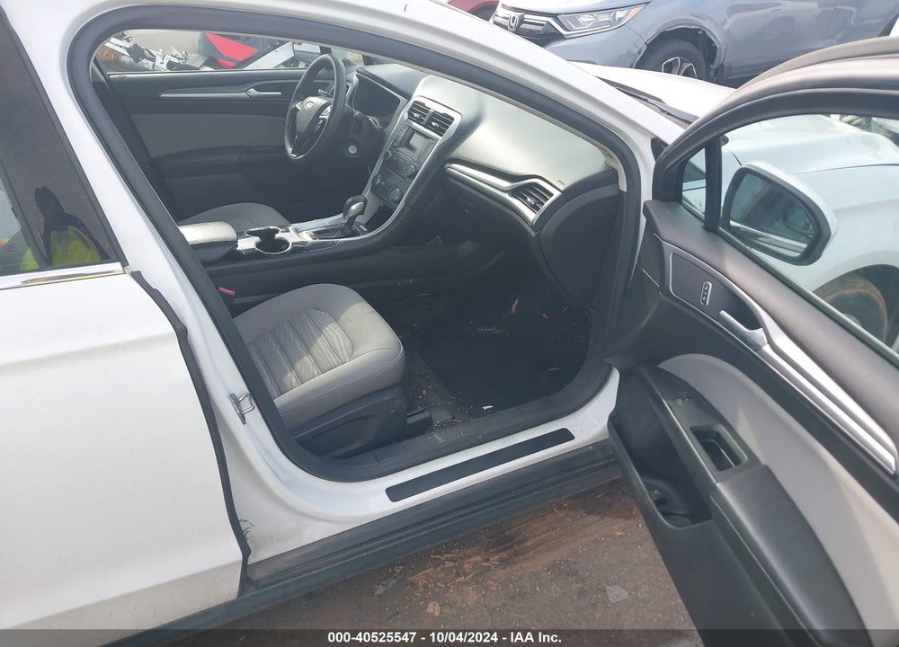 2016 FORD FUSION S VIN: 3FA6P0G76GR285862