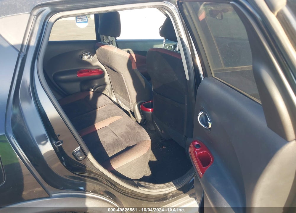 2011 NISSAN JUKE SV VIN: JN8AF5MR9BT021234