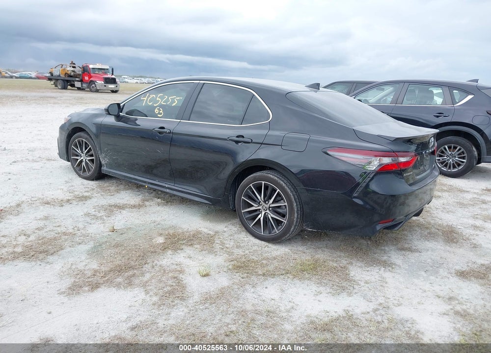 2021 TOYOTA CAMRY SE VIN: 4T1G11AK6MU472277