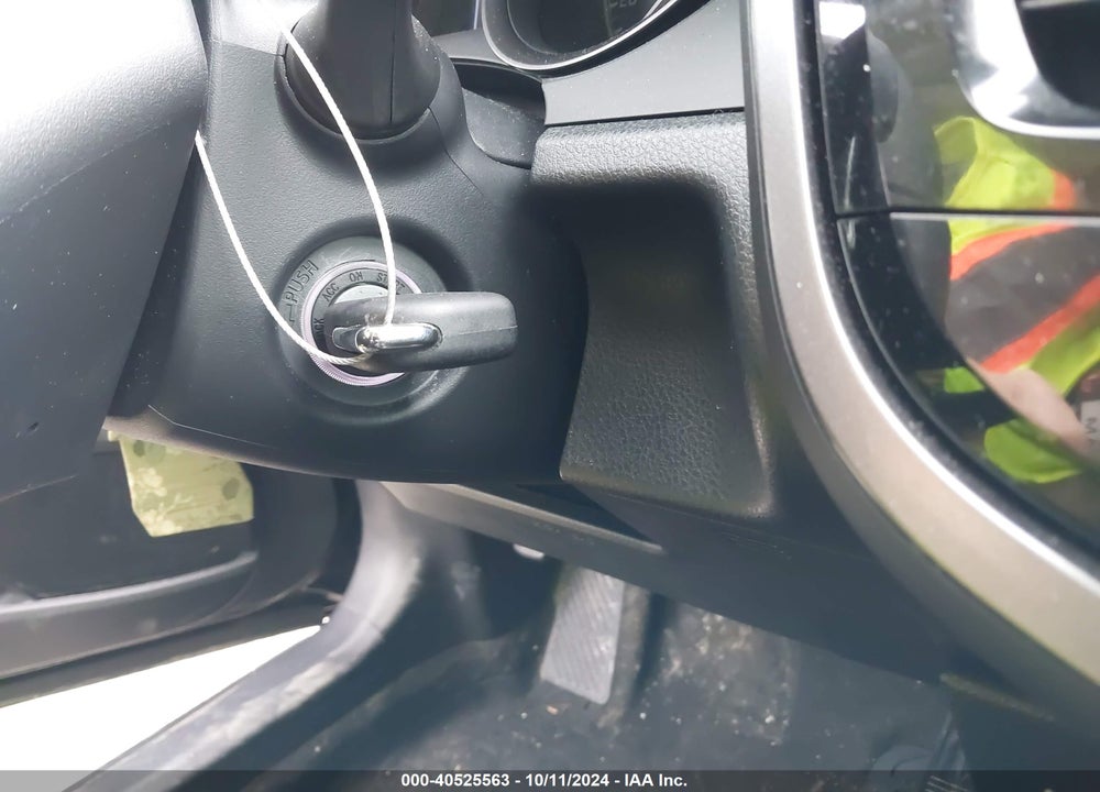 2021 TOYOTA CAMRY SE VIN: 4T1G11AK6MU472277