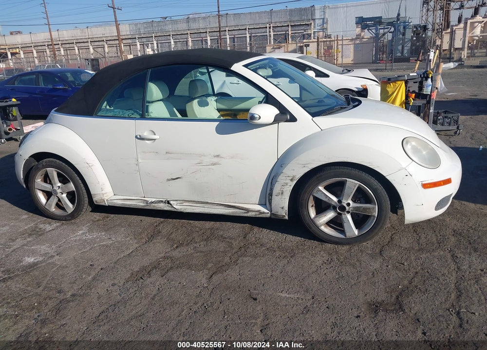 2007 VOLKSWAGEN NEW BEETLE TRIPLE WHITE VIN: 3VWFF31YX7M410498