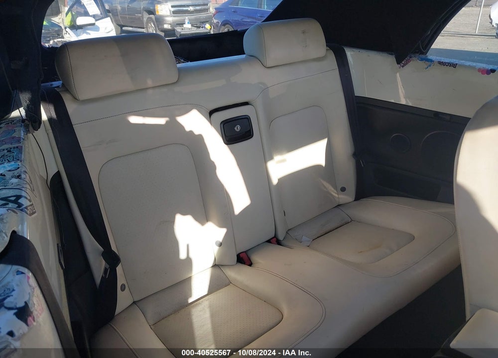 2007 VOLKSWAGEN NEW BEETLE TRIPLE WHITE VIN: 3VWFF31YX7M410498