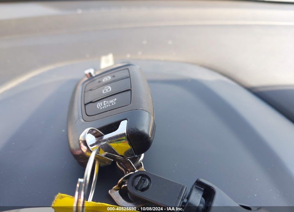 2023 HYUNDAI VENUE SEL VIN: KMHRC8A30PU267515