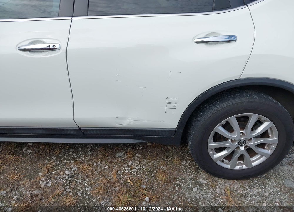 2017 NISSAN ROGUE SV VIN: 5N1AT2MT1HC885987