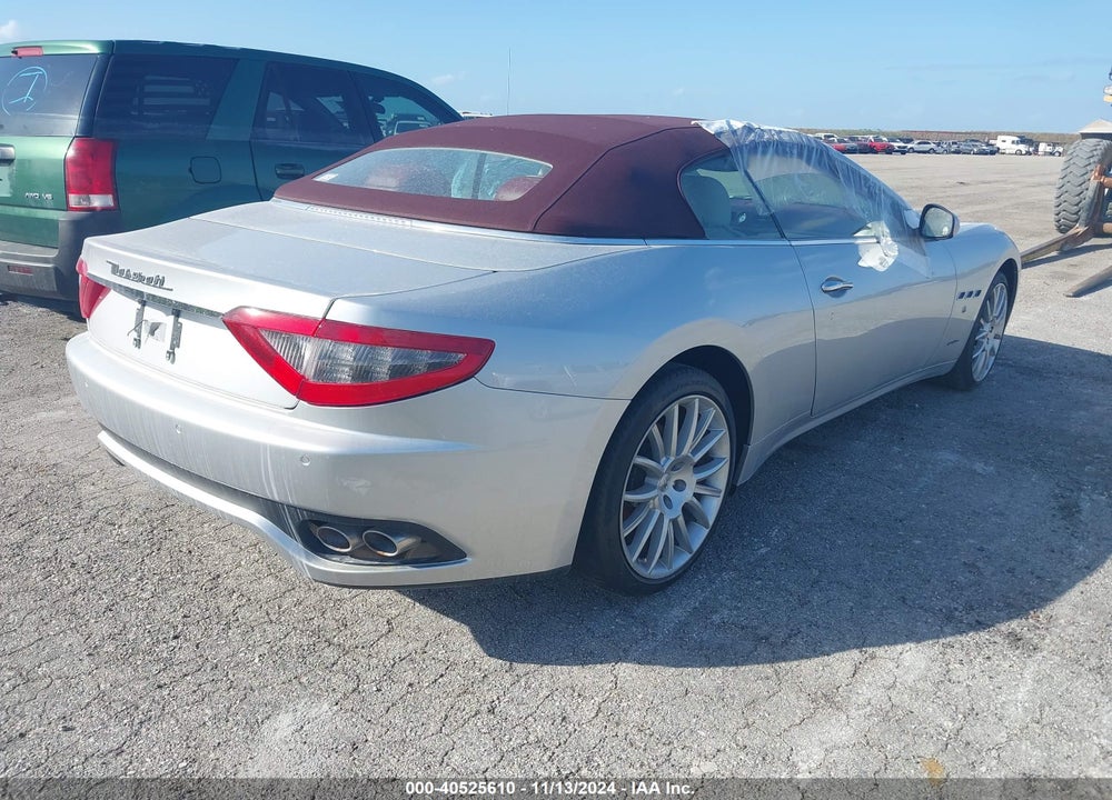 2015 MASERATI GRANTURISMO VIN: ZAM45MMA9F0151274