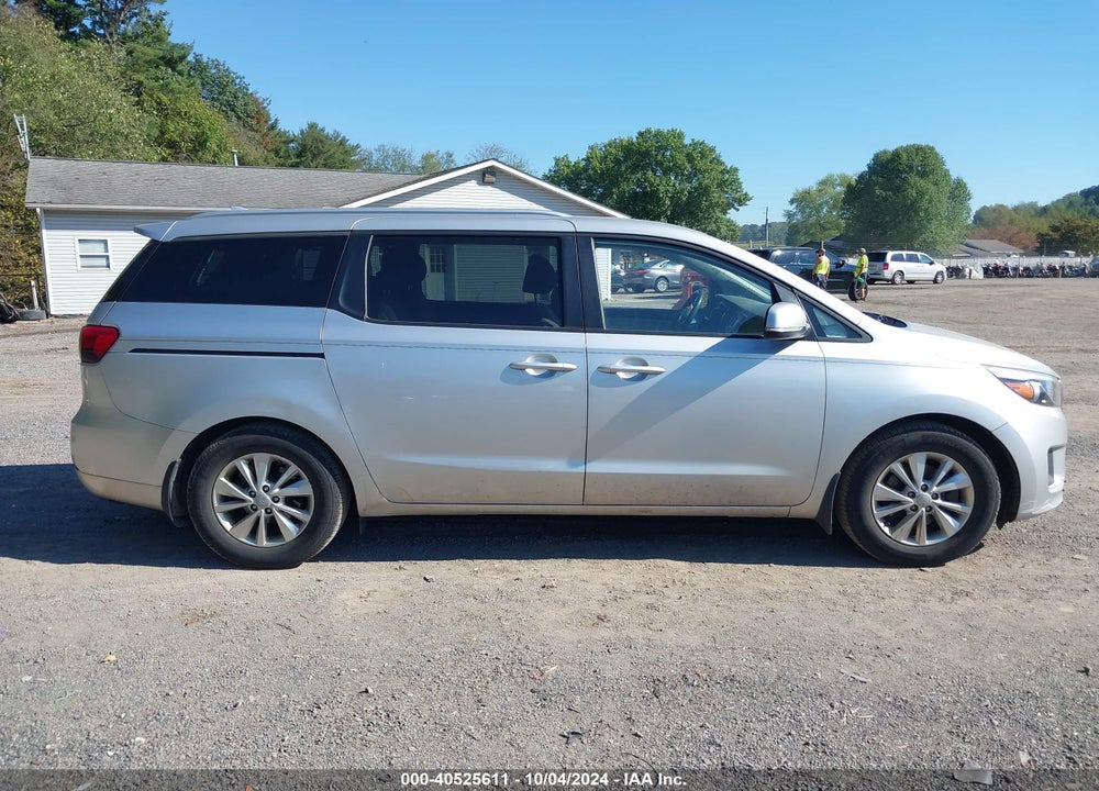 2016 KIA SEDONA LX VIN: KNDMB5C14G6133879