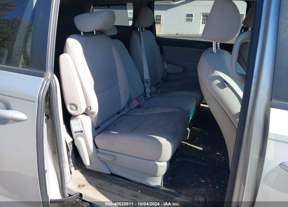 2016 KIA SEDONA LX VIN: KNDMB5C14G6133879