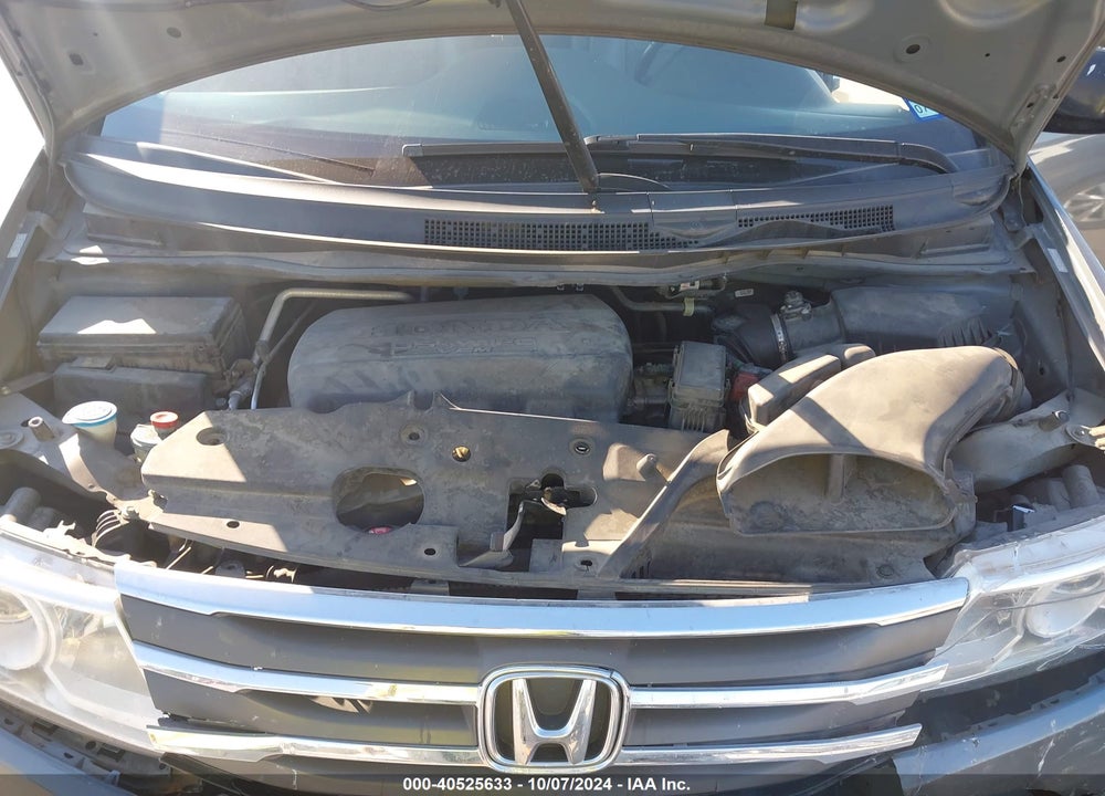 2011 HONDA ODYSSEY EX-L VIN: 5FNRL5H60BB031614