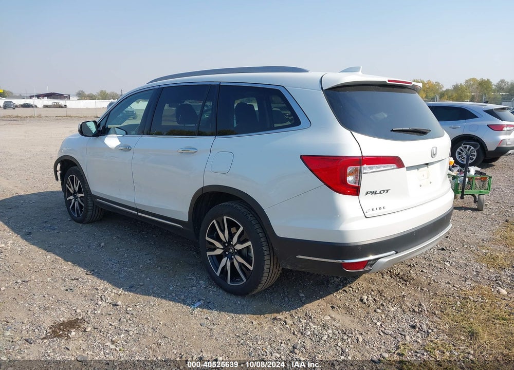 2022 HONDA PILOT AWD TOURING 7 PASSENGER VIN: 5FNYF6H66NB017066