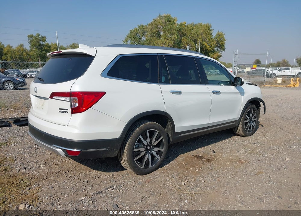 2022 HONDA PILOT AWD TOURING 7 PASSENGER VIN: 5FNYF6H66NB017066