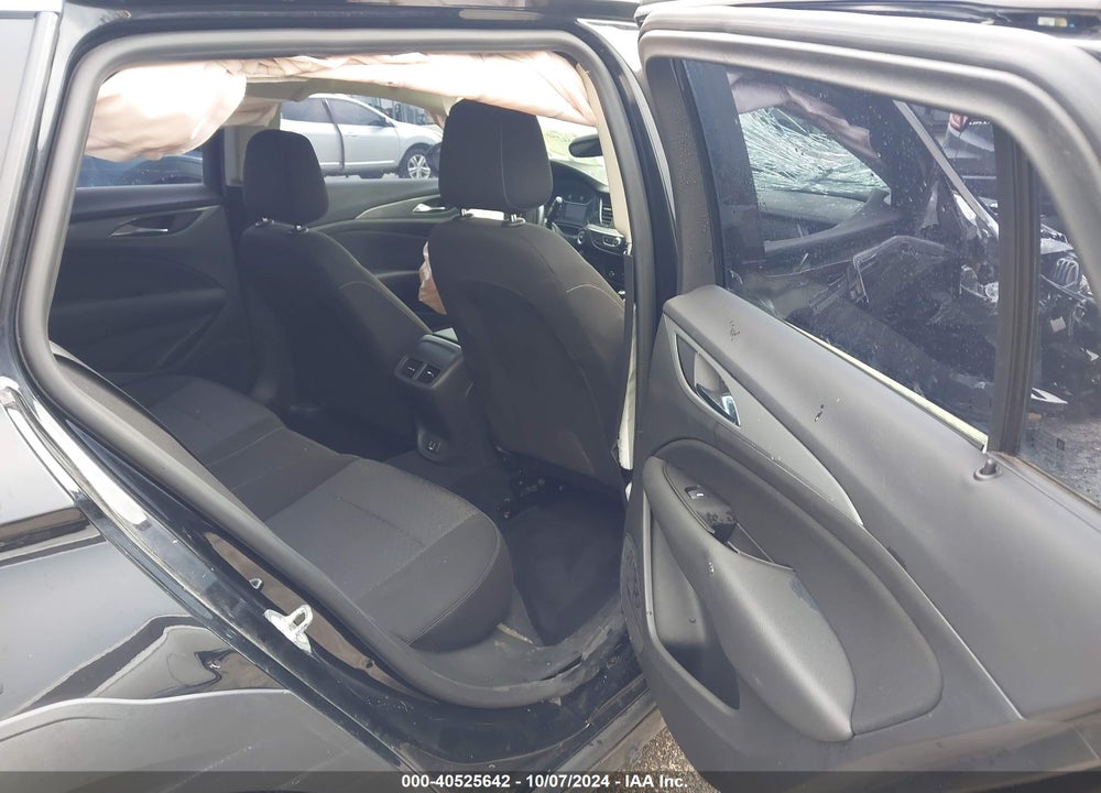 2018 BUICK REGAL TOURX PREFERRED VIN: W04GU8SX6J1162264