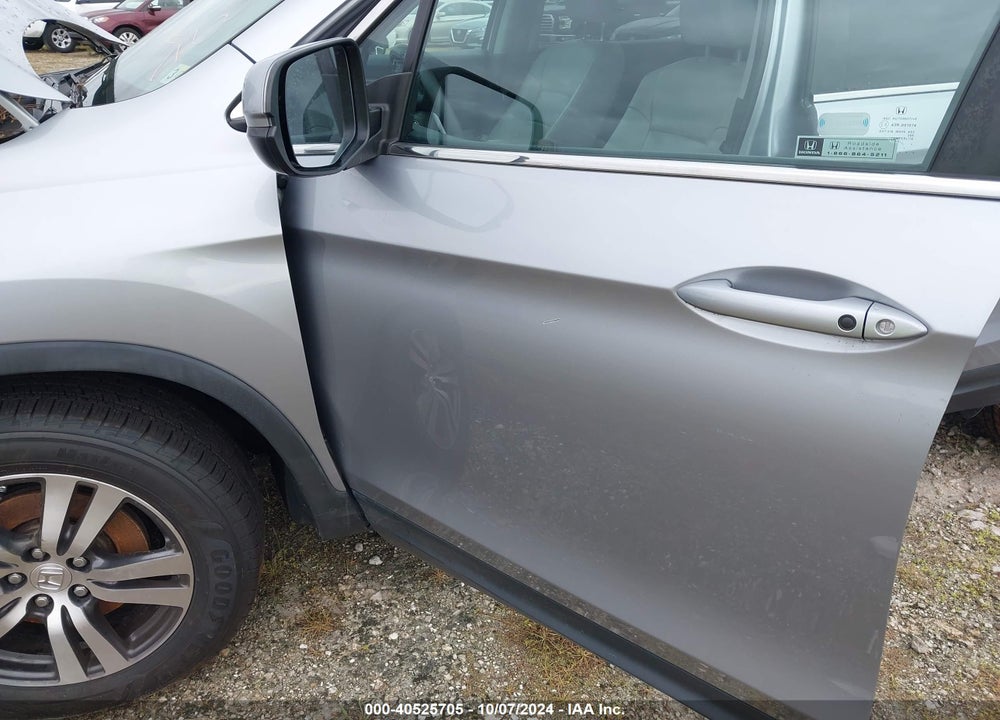 2018 HONDA PILOT EX-L VIN: 5FNYF6H59JB052931