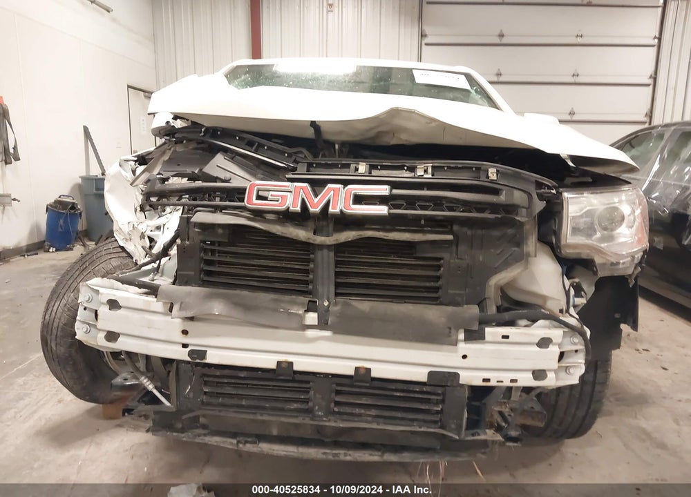 2018 GMC ACADIA SLE-1 VIN: 1GKKNKLA2JZ169027