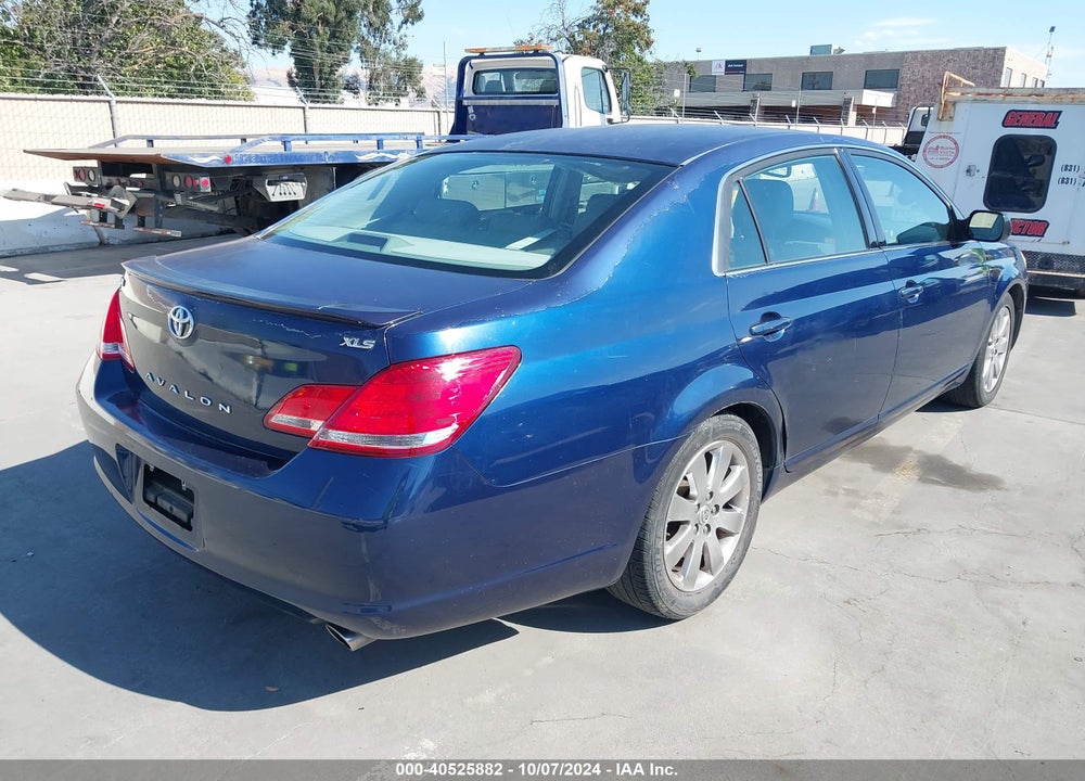 2005 TOYOTA AVALON XLS VIN: 4T1BK36B25U036698