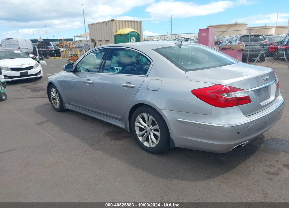 2013 HYUNDAI GENESIS 3.8 VIN: KMHGC4DD7DU228663