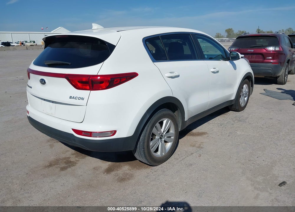 2018 KIA SPORTAGE LX VIN: KNDPM3AC6J7332062