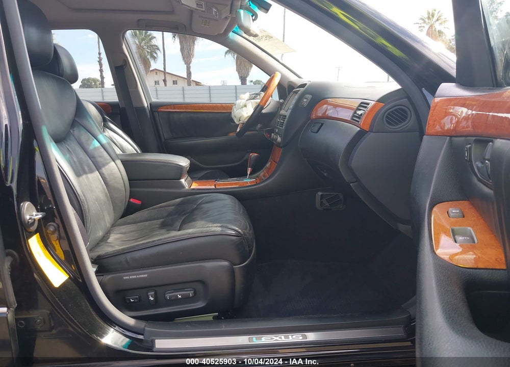 2001 LEXUS LS 430 VIN: JTHBN30F110043648