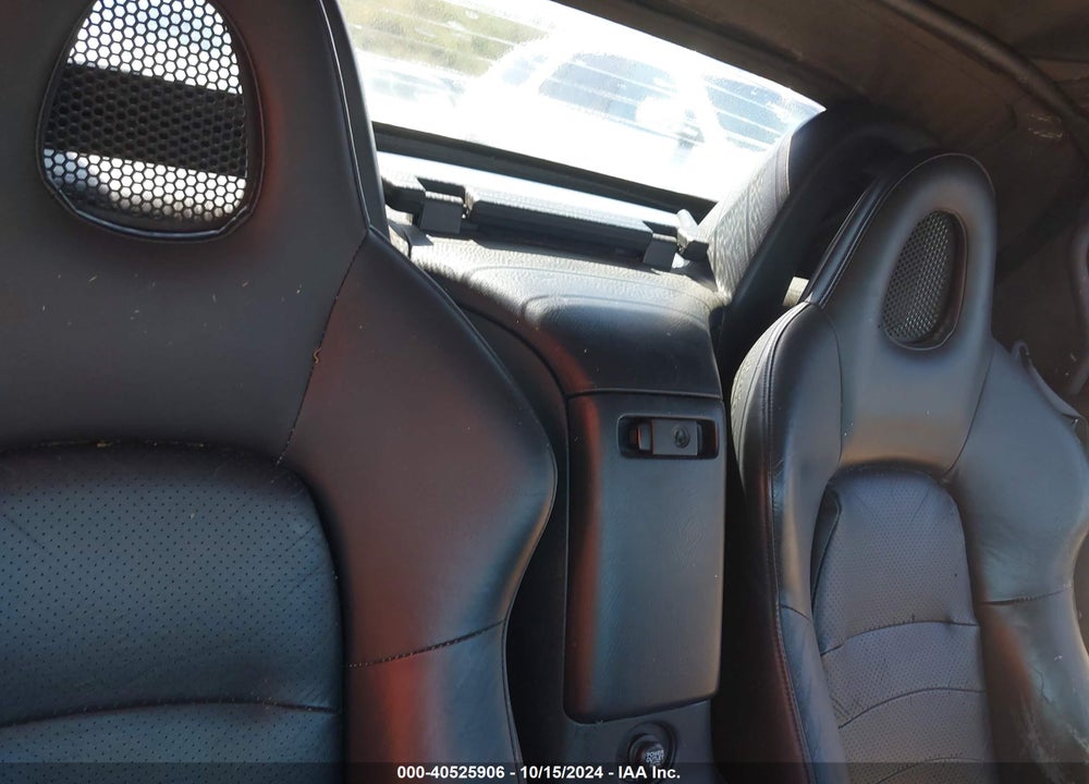 2002 HONDA S2000 VIN: JHMAP114X2T008775