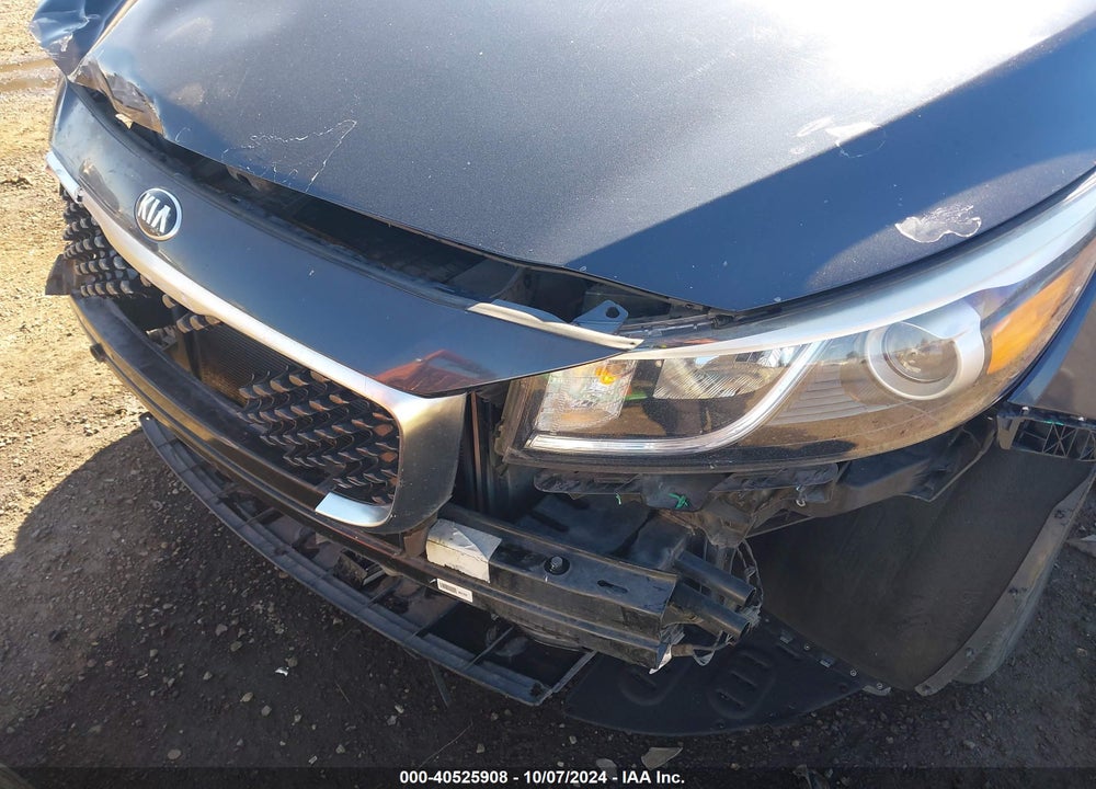 2017 KIA SEDONA LX VIN: KNDMB5C17H6244704