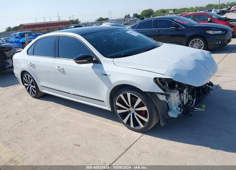 2018 VOLKSWAGEN PASSAT 3.6L V6 GT VIN: 1VWJM7A32JC036358