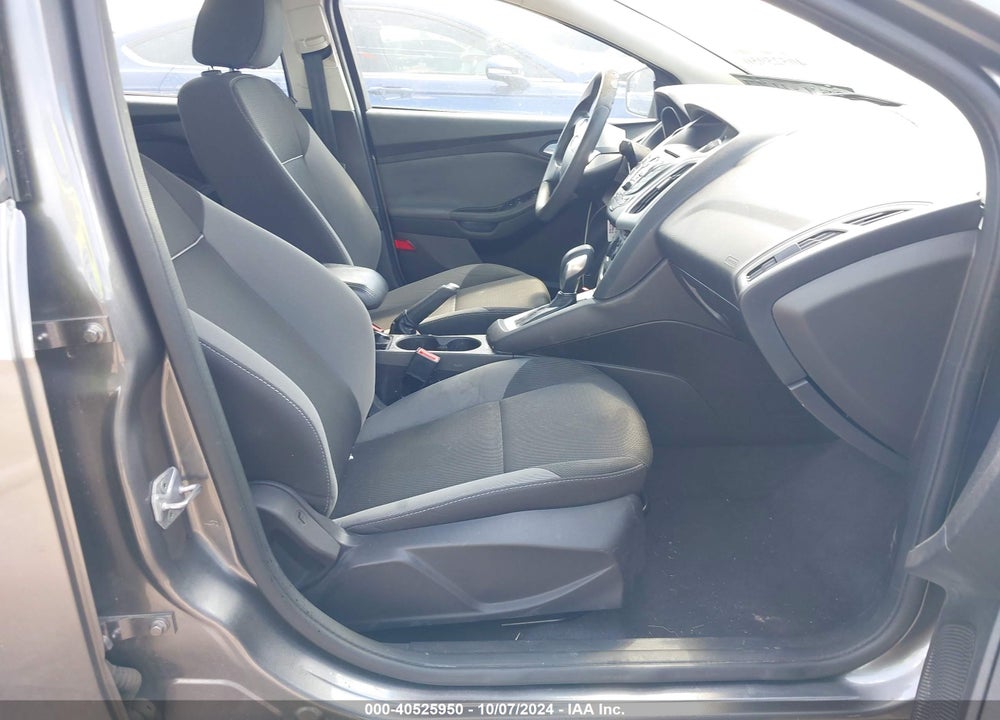 2014 FORD FOCUS SE VIN: 1FADP3F29EL138333