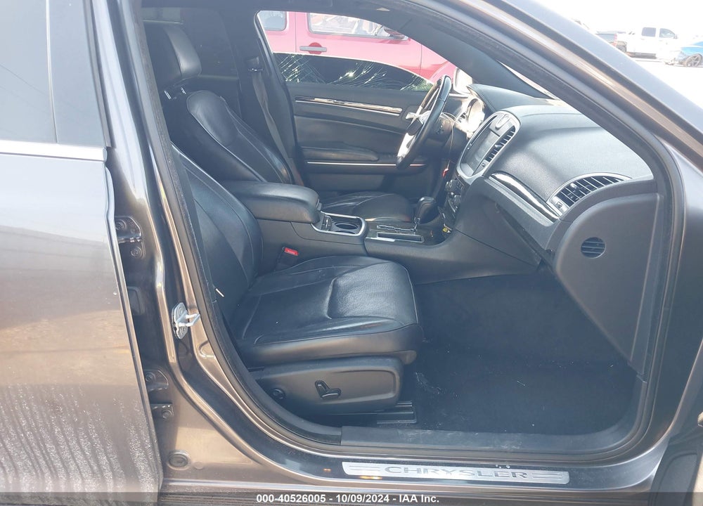 2013 CHRYSLER 300C VIN: 2C3CCAET5DH679119