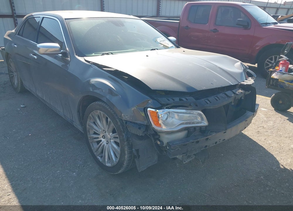 2013 CHRYSLER 300C VIN: 2C3CCAET5DH679119