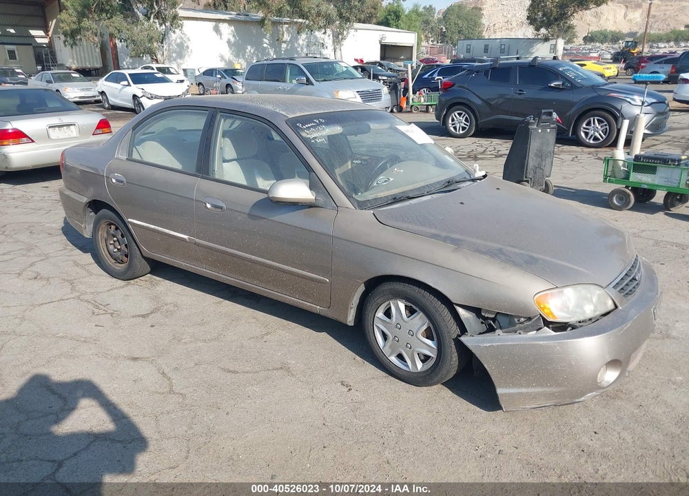 2002 KIA SPECTRA LS VIN: KNAFB121125174677