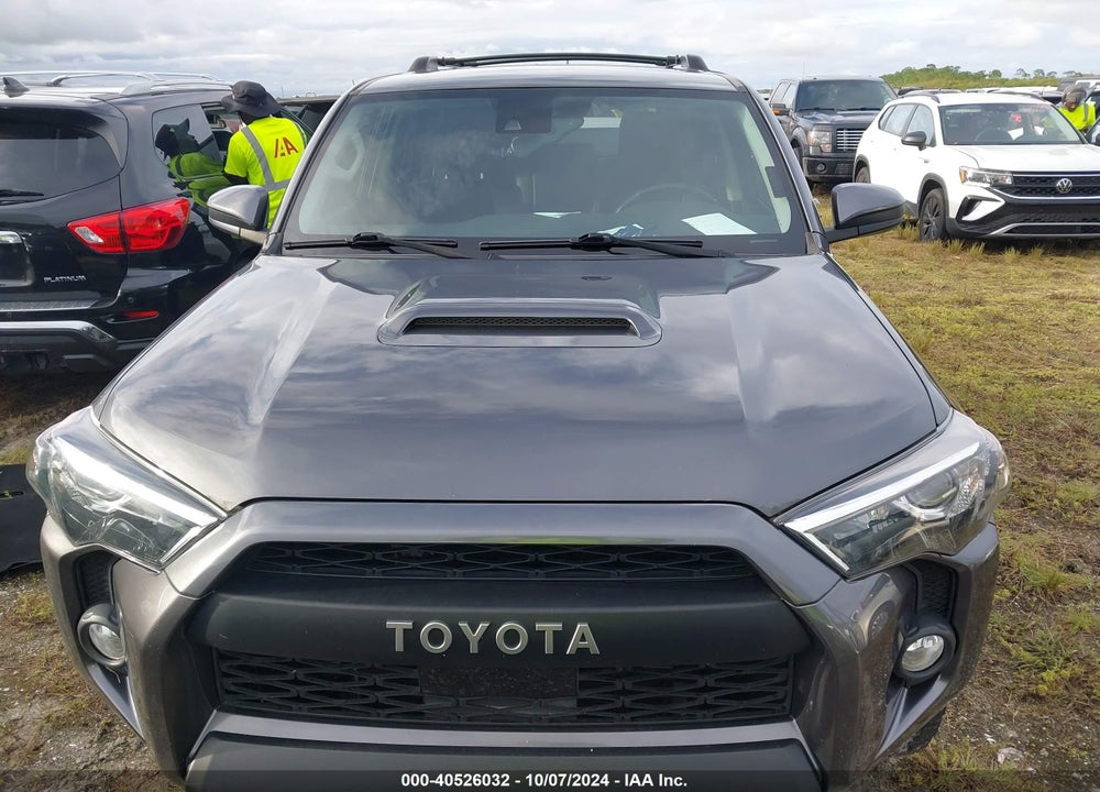 2020 TOYOTA 4RUNNER TRD OFF ROAD VIN: JTEBU5JR3L5803833