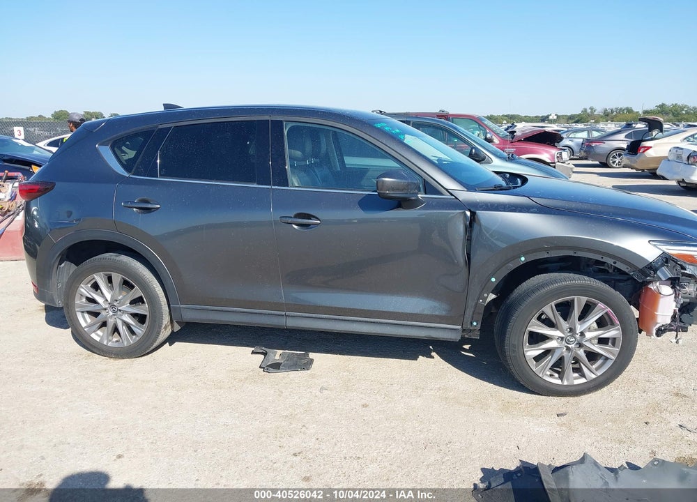 2021 MAZDA CX-5 GRAND TOURING VIN: JM3KFADM0M0391450