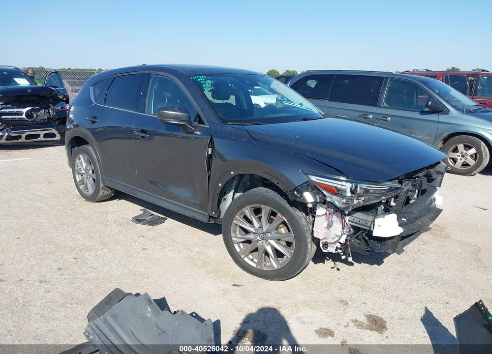 2021 MAZDA CX-5 GRAND TOURING VIN: JM3KFADM0M0391450