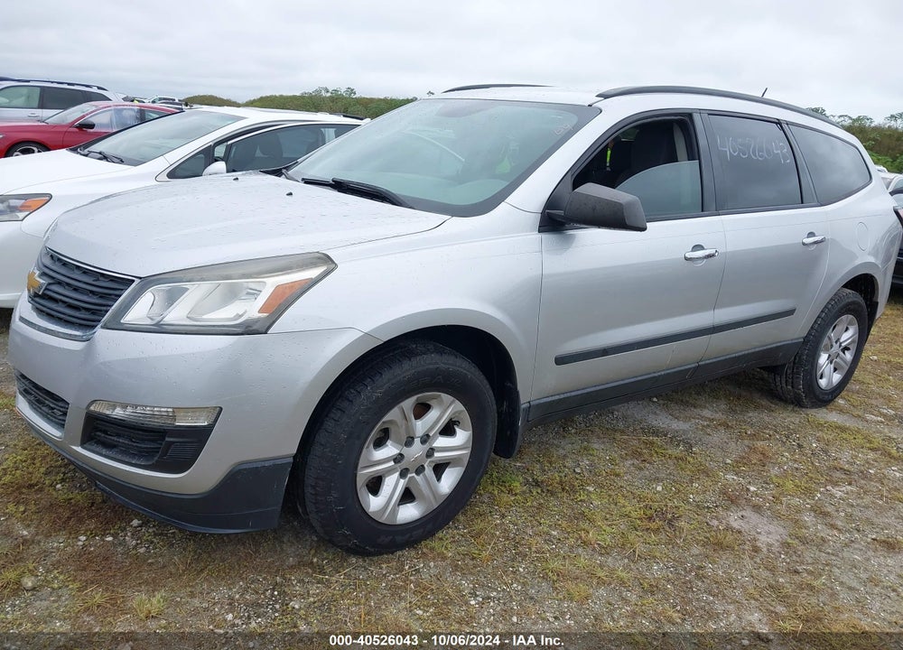 2015 CHEVROLET TRAVERSE LS VIN: 1GNKRFKD2FJ223569