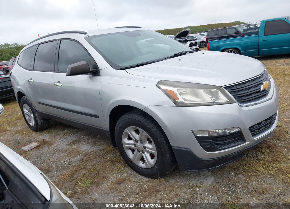2015 CHEVROLET TRAVERSE LS VIN: 1GNKRFKD2FJ223569