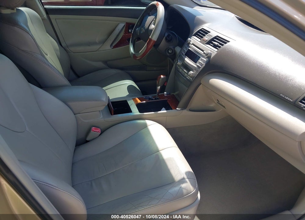2010 TOYOTA CAMRY XLE VIN: 4T1BF3EK7AU512640