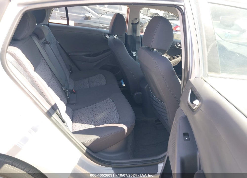 2019 HYUNDAI IONIQ PLUG-IN HYBRID VIN: KMHC65LDXKU147179