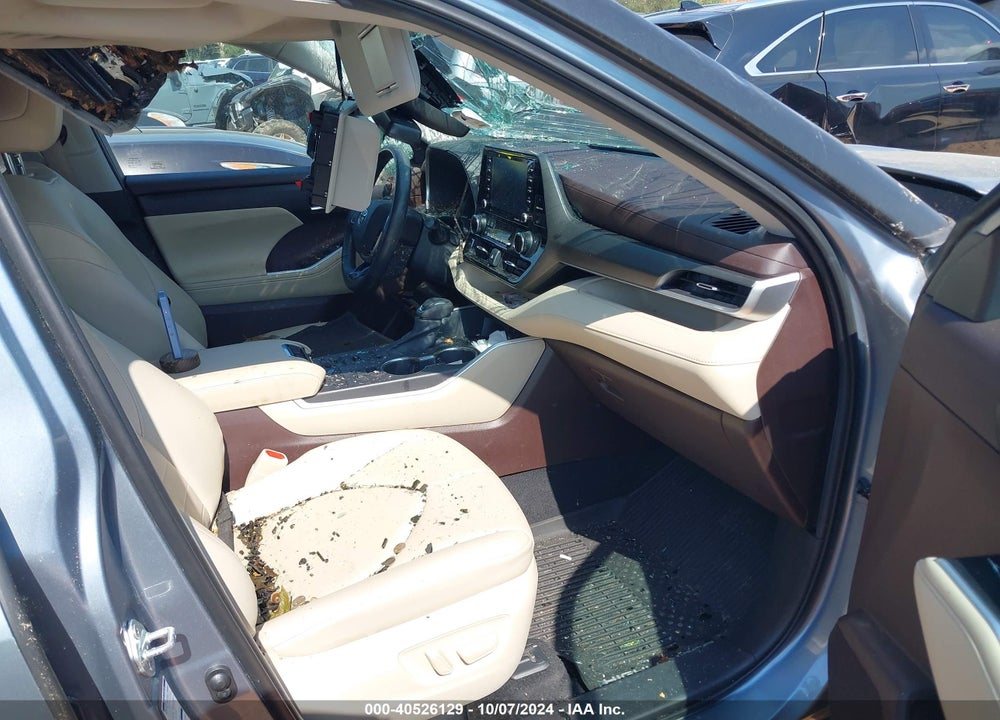 2020 TOYOTA HIGHLANDER XLE VIN: 5TDGZRBH0LS015417