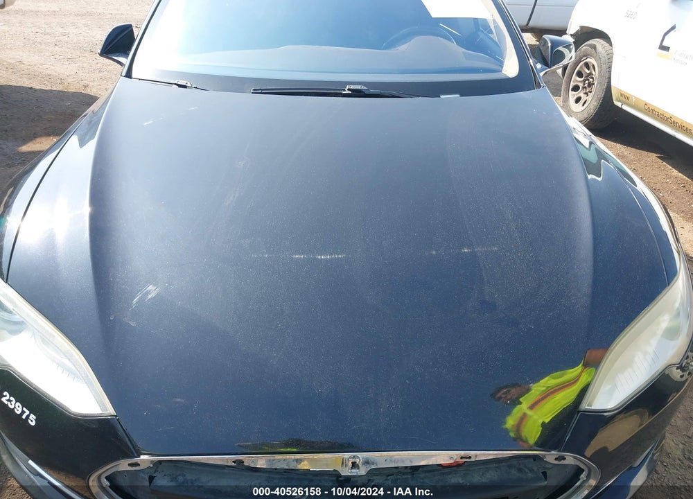2013 TESLA MODEL S VIN: 5YJSA1DN8DFP05749