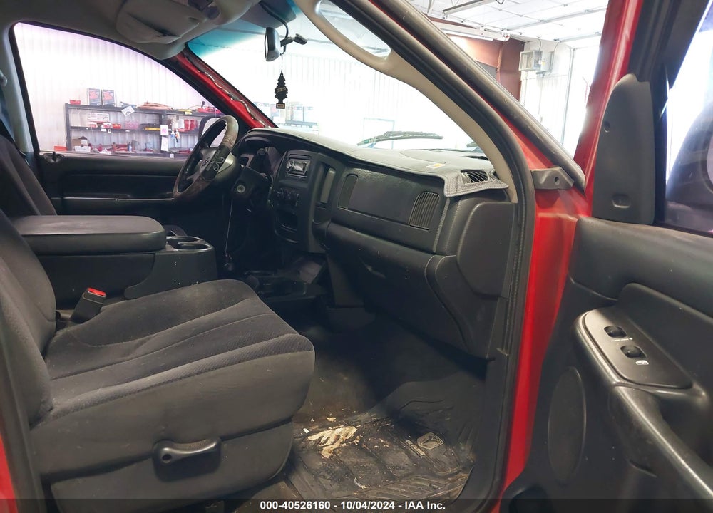 2002 DODGE RAM 1500 ST VIN: 3B7HU18N52G104530