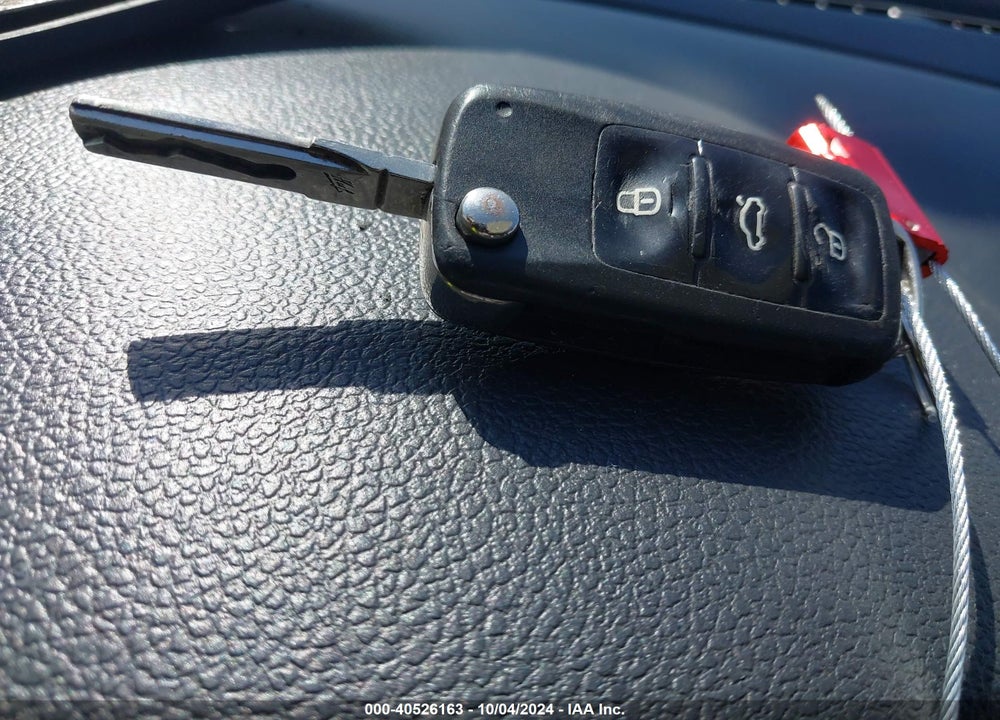2012 VOLKSWAGEN JETTA 2.5L SE VIN: 3VWDP7AJ3CM372492