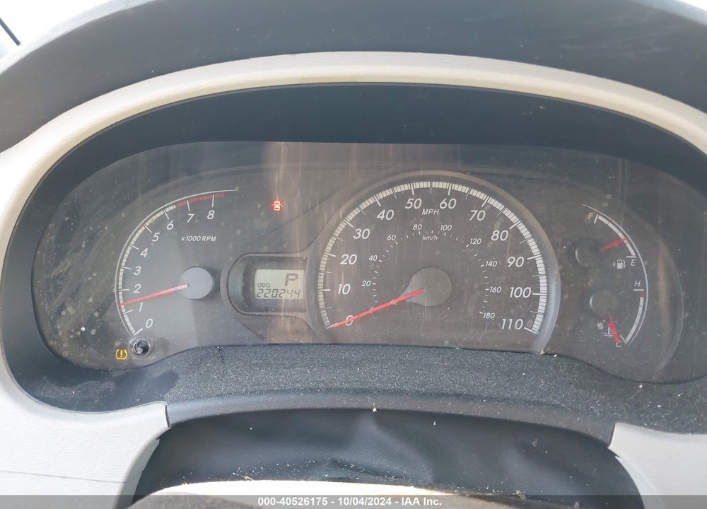2011 TOYOTA SIENNA LE V6 VIN: 5TDKK3DC9BS073831