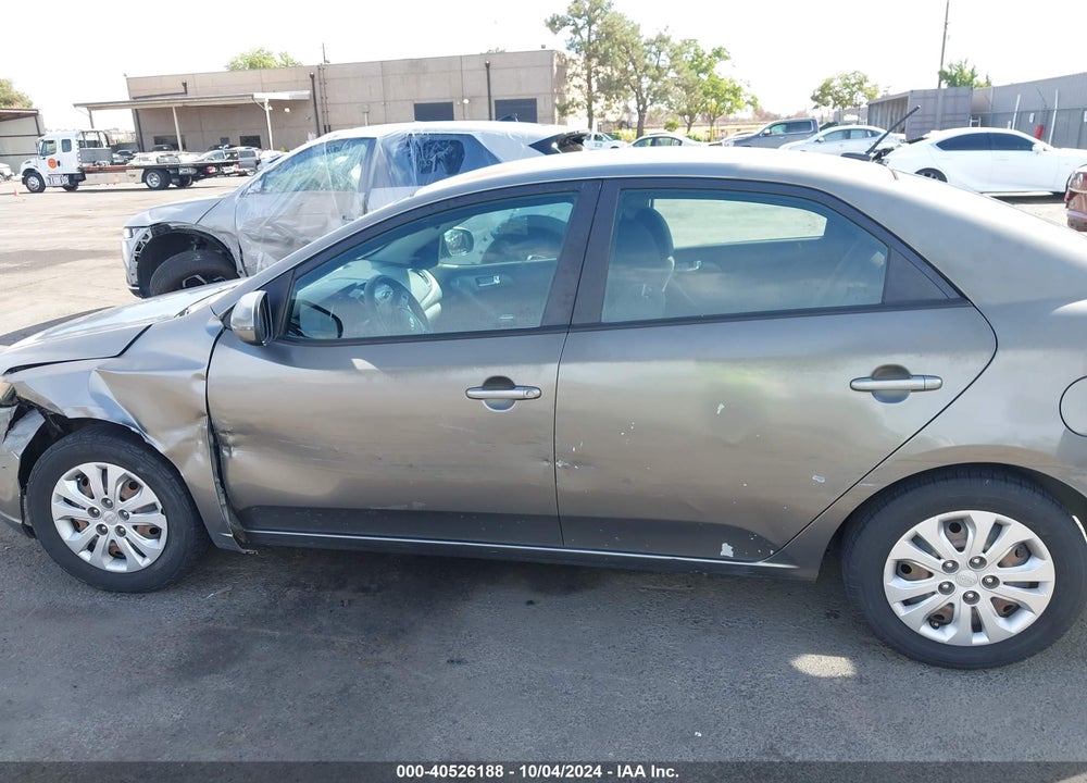 2013 KIA FORTE EX VIN: KNAFU4A20D5648028
