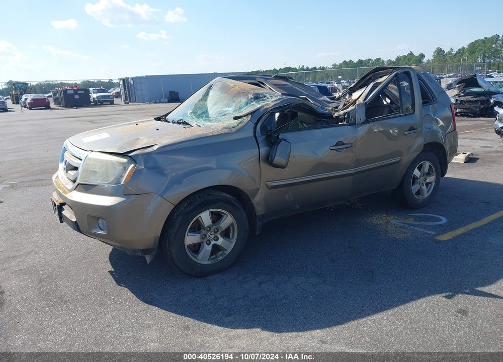 2011 HONDA PILOT EX-L VIN: 5FNYF4H5XBB051048