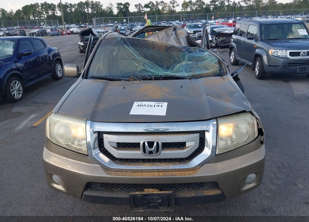 2011 HONDA PILOT EX-L VIN: 5FNYF4H5XBB051048