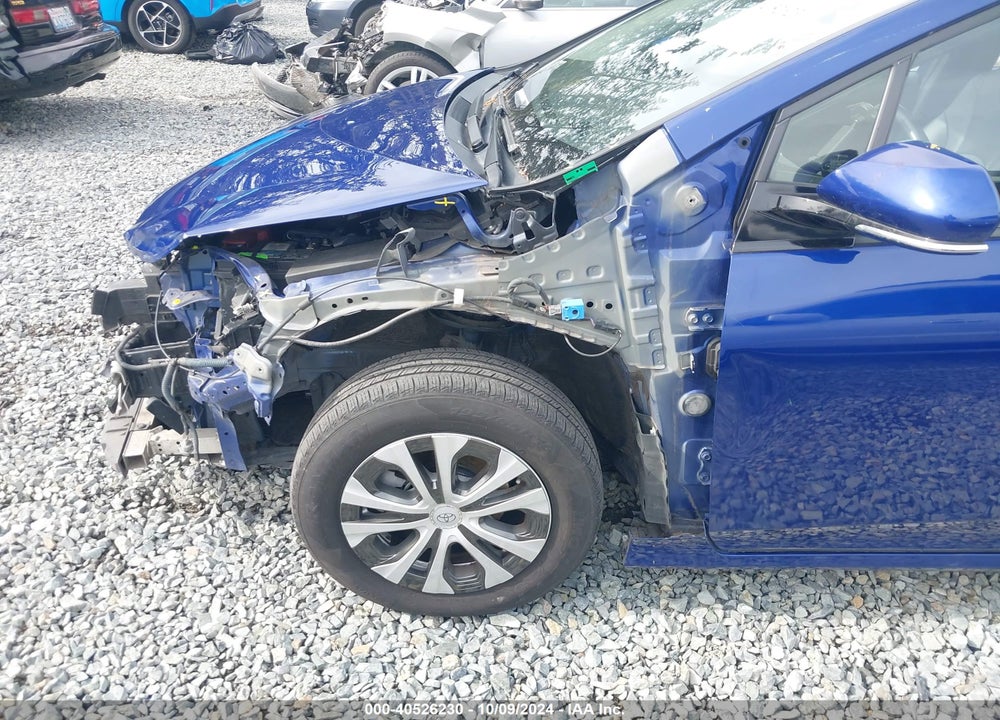 2016 TOYOTA PRIUS FOUR VIN: JTDKARFU7G3525456