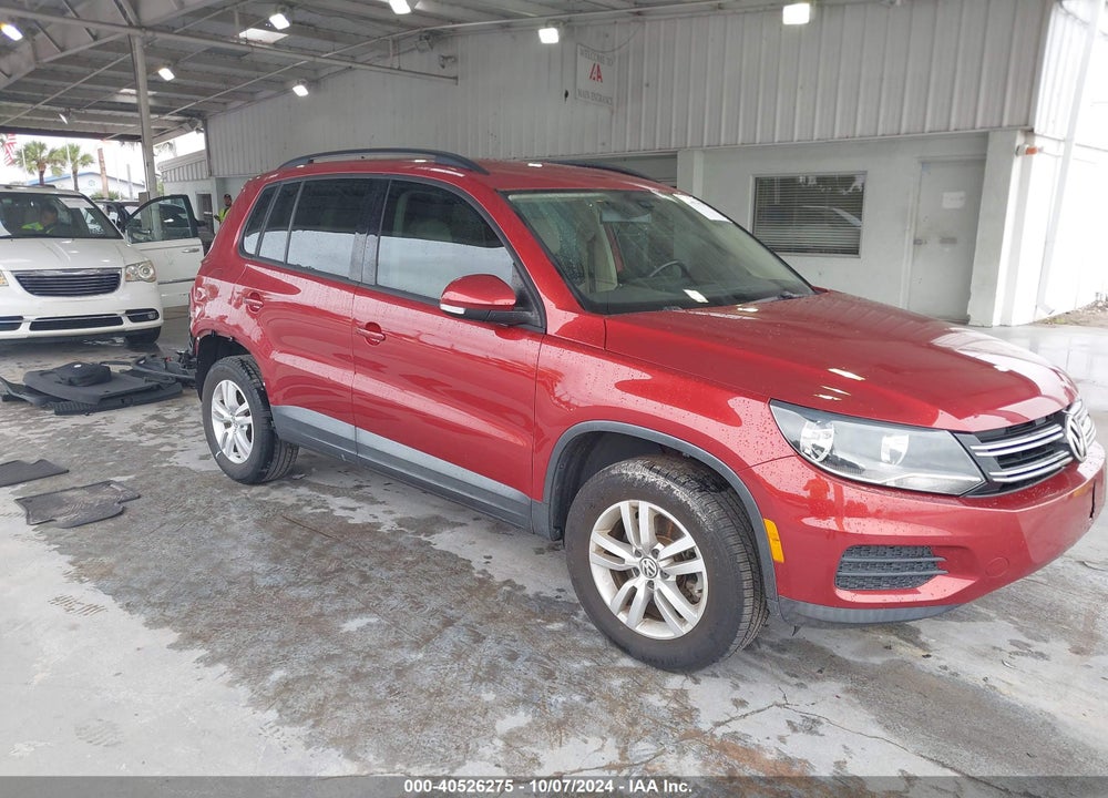 2016 VOLKSWAGEN TIGUAN S VIN: WVGAV7AX5GW056948