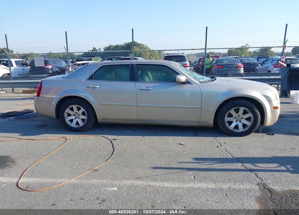 2006 CHRYSLER 300 TOURING VIN: 2C3KA53G26H527705