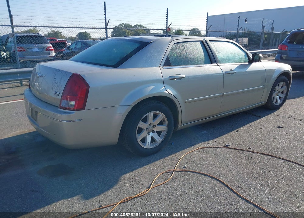 2006 CHRYSLER 300 TOURING VIN: 2C3KA53G26H527705
