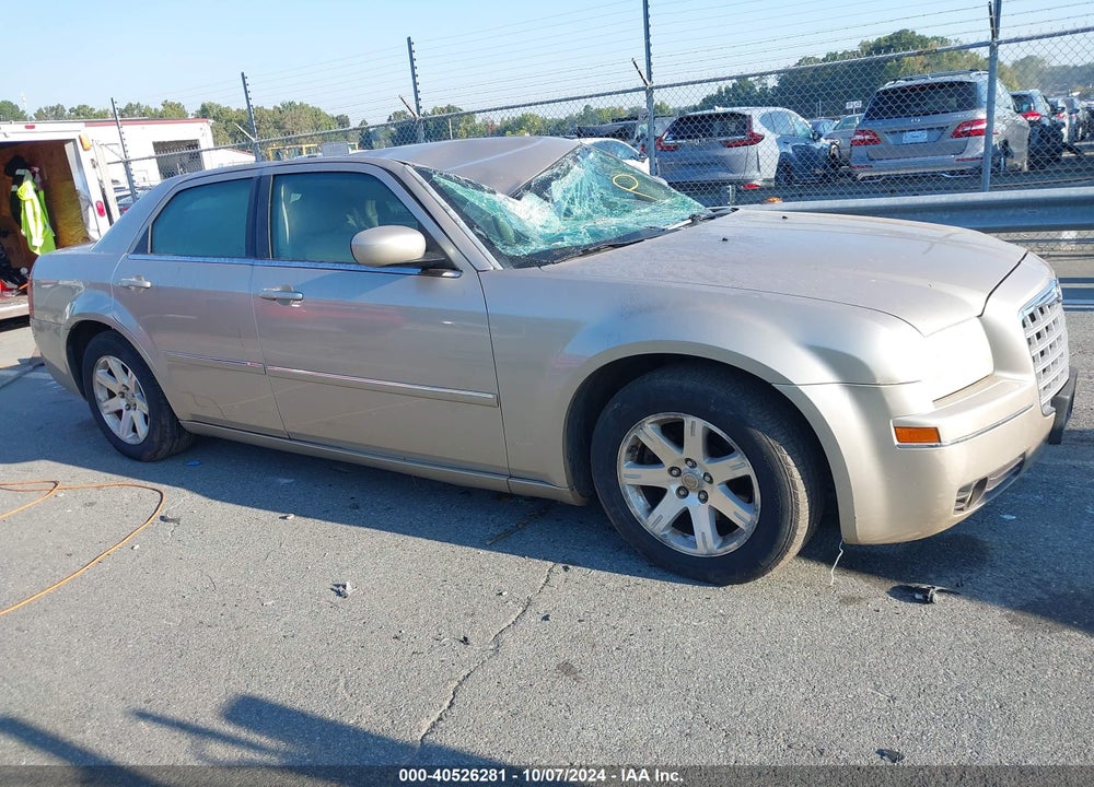 2006 CHRYSLER 300 TOURING VIN: 2C3KA53G26H527705
